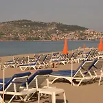 Apartahotel Dreams 2*
