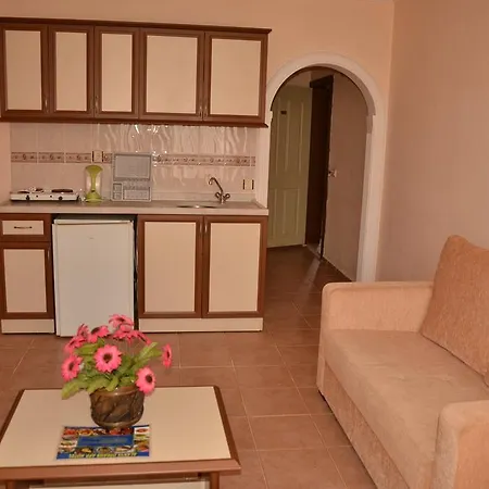 Apartahotel Dreams 2*
